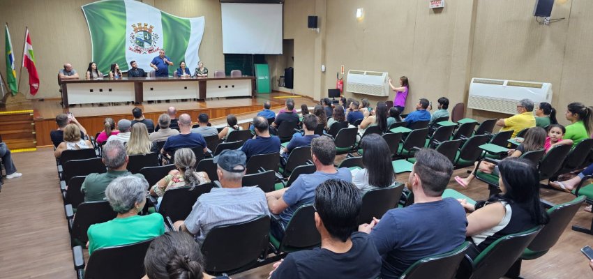 Prefeitura entrega mais 25 certidões de regularização fundiária