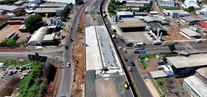 Obras do Elevado da Bandeira já estão 70% executadas