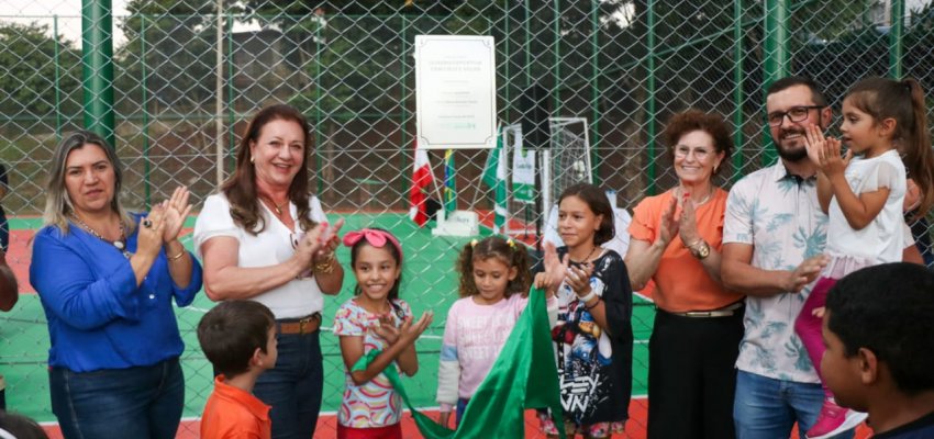 Inaugurada a quadra de esporte da EBM Cruz e Souza