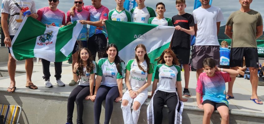 Natação de Chapecó conquista 11 pódios e título no Circuito de Águas Abertas