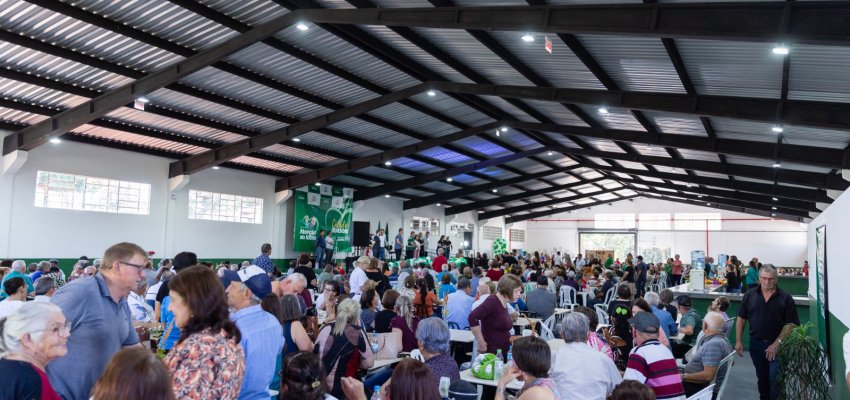 Inaugurado Centro de Eventos na Cidade do Idoso