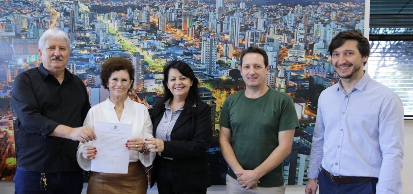 Sueli Suttili assume a Prefeitura de Chapecó