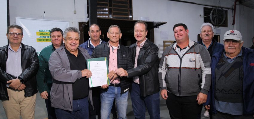 Prefeitura anuncia R$ 3 milhões para Centro de Capacitação e quadra esportiva no Bormann