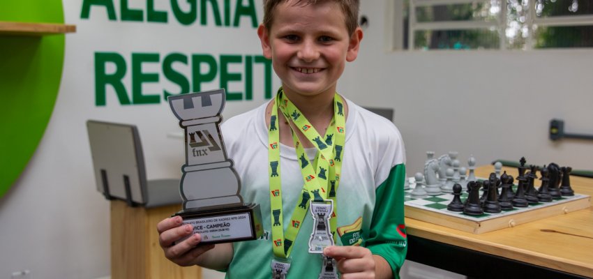 Estudante da EBM Jardim do Lago &eacute; vice-campe&atilde;o de Xadrez R&aacute;pido