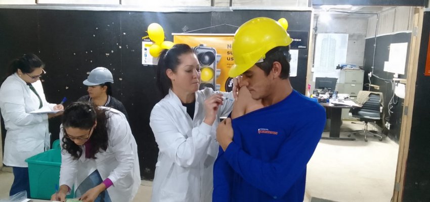 Sa&uacute;de promove Drive Thru da vacina no Centro de Eventos e Vacim&oacute;vel no Ecoparque