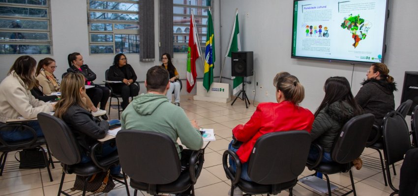 Secretaria Municipal de Educa&ccedil;&atilde;o divulga cronograma de forma&ccedil;&otilde;es