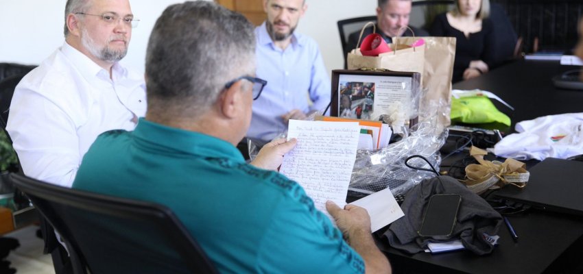 Moradores do Vale do Taquari agradecem ação de Chapecó em Arroio do Meio