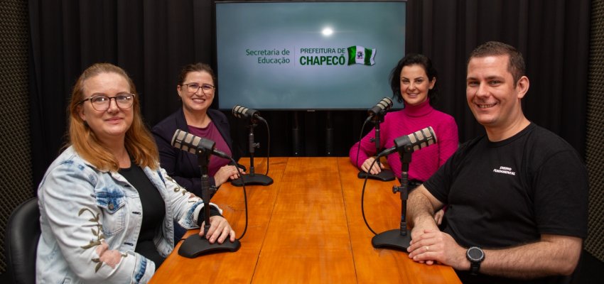Competi&ccedil;&otilde;es Matem&aacute;ticas na Rede Municipal s&atilde;o tema de Podcast