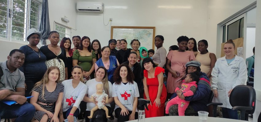 Grupo de gestantes no CSF Jardim Am&eacute;rica
