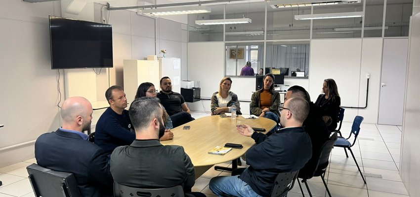 Reuni&atilde;o na Secretaria de Sa&uacute;de de Chapec&oacute; discute fluxo de Emiss&atilde;o de Declara&ccedil;&atilde;o de &Oacute;bito