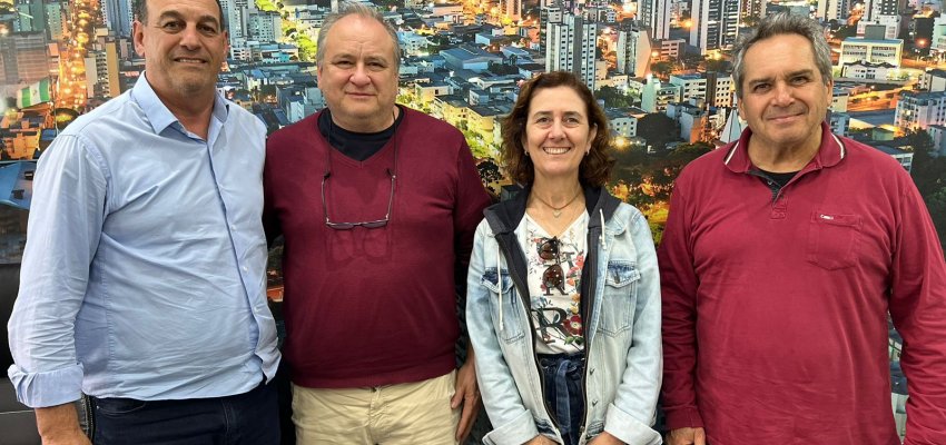 Itamar Agnoletto assume a Prefeitura de Chapec&oacute;