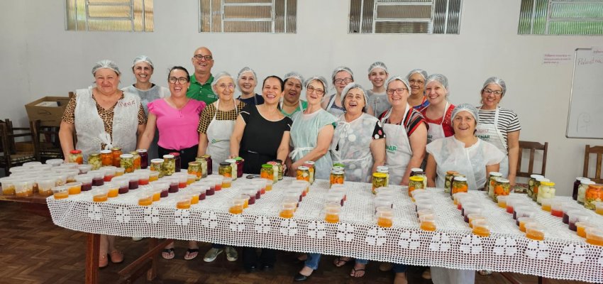 Mulheres da Linha S&atilde;o Vendelino participam de curso
