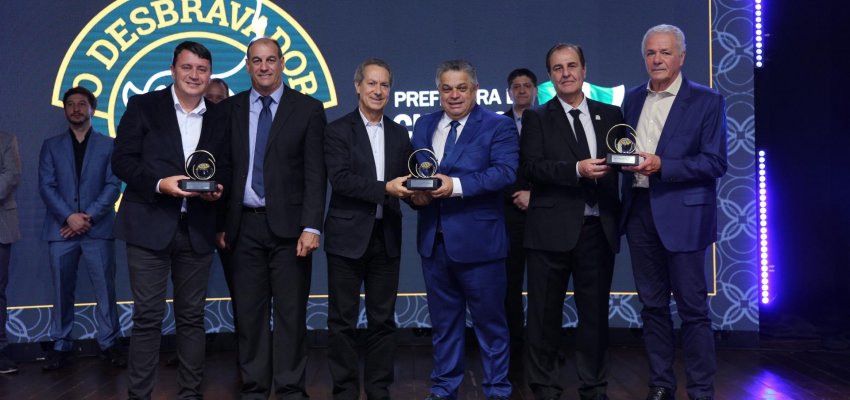 Trof&eacute;u O Desbravador teve 160 premia&ccedil;&otilde;es e an&uacute;ncio de R$ 130 milh&otilde;es em obras