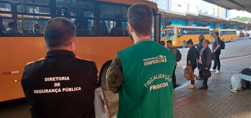 Prefeitura de Chapec&oacute; realiza fiscaliza&ccedil;&atilde;o do transporte coletivo
