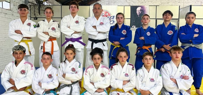 Equipe de Chapec&oacute; de JUD&Ocirc; compete com mais de 16 atletas no Meeting Interestadual Interclubes