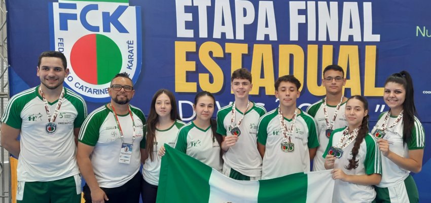 Karatecas de Chapec&oacute; garantem medalhas e vagas na sele&ccedil;&atilde;o catarinense