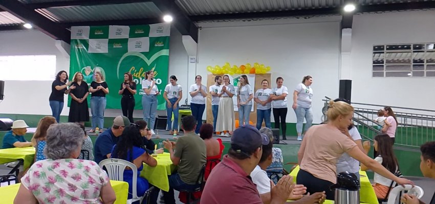 Fam&iacute;lias Acolhedoras participam de confraterniza&ccedil;&atilde;o