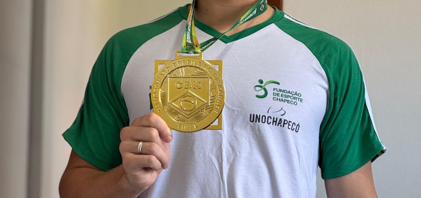 Marco dos Anjos &eacute; campe&atilde;o brasileiro de Karat&ecirc;