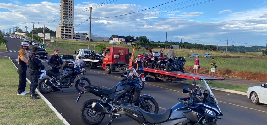 Opera&ccedil;&atilde;o Sossego e Ordem, recolhe motocicletas que promovem perturba&ccedil;&atilde;o sossego