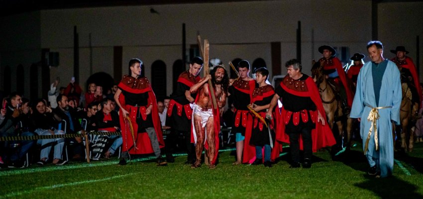 Encena&ccedil;&atilde;o da Paix&atilde;o de Cristo no Bairro Efapi ter&aacute; novidades
