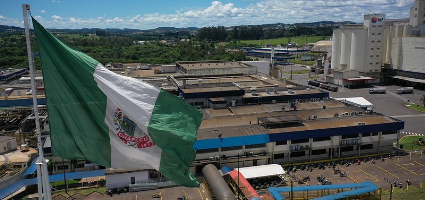 Chapec&oacute; cresceu 60% nos empregos em rela&ccedil;&atilde;o a 2023 e ficou em 32o do Brasil na ind&uacute;stria