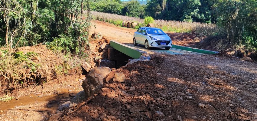 Prefeitura de Chapec&oacute; conclui ponte em comunidade ind&iacute;gena