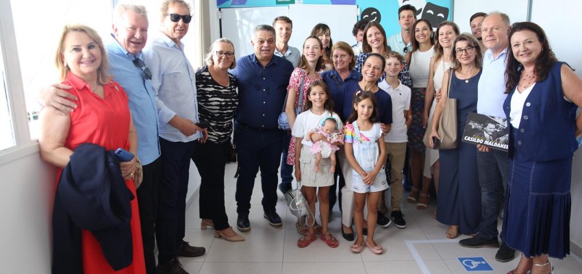 Prefeitura inaugura Centro Multiuso do bairro Thiago
