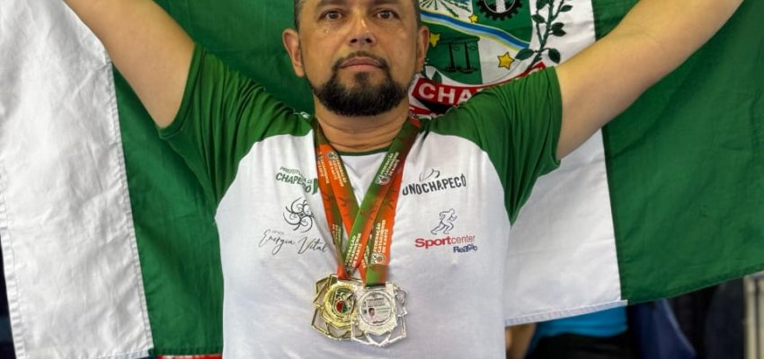 Karateca chapecoense conquista Ouro e Prata no Catarinense