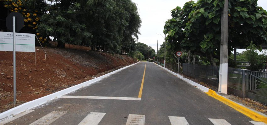 Inaugurada pavimenta&ccedil;&atilde;o de ruas e ilumina&ccedil;&atilde;o de LED no Distrito de Alto da Serra