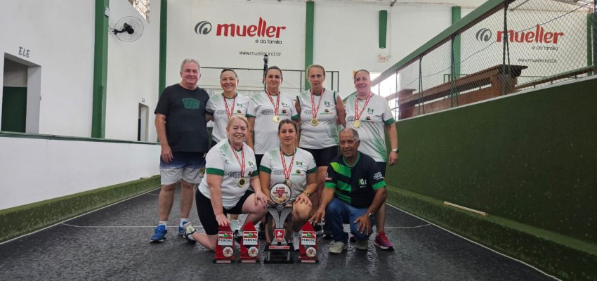 Bocha feminina de Chapec&oacute; conquista t&iacute;tulo da Ta&ccedil;a Santa Catarina