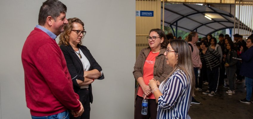 Escola C&iacute;vica e Centro Multiuso recebem visita t&eacute;cnica do Rio Grande do Sul
