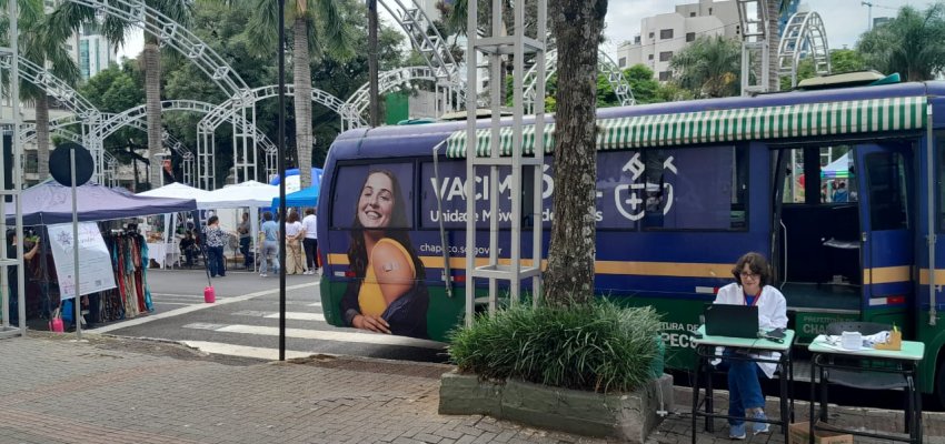 Vacim&oacute;vel aplicou 578 doses na Cidade do Idoso e na Pra&ccedil;a Coronel Bertaso