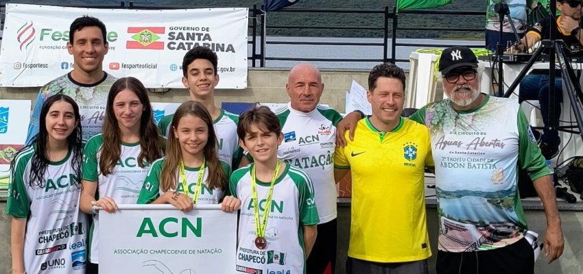 Nata&ccedil;&atilde;o de Chapec&oacute; conquista t&iacute;tulo no Circuito Catarinense de &Aacute;guas Aberta