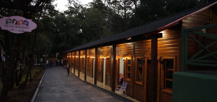 Prefeitura inaugura a Vila do Artesanato no Ecoparque