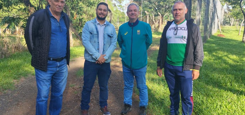 Presidente da Federação Catarinense de Ciclismo faz visita técnica em Chapecó