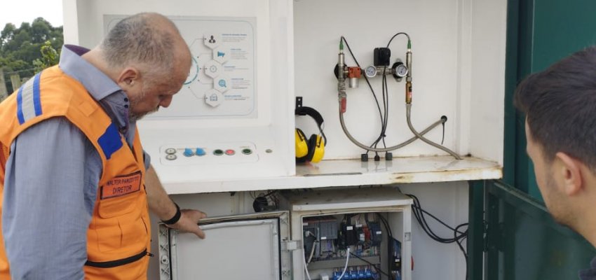 Sistema antigranizo utilizando nos parreirais do RS é um dos modelos avaliados para Chapecó