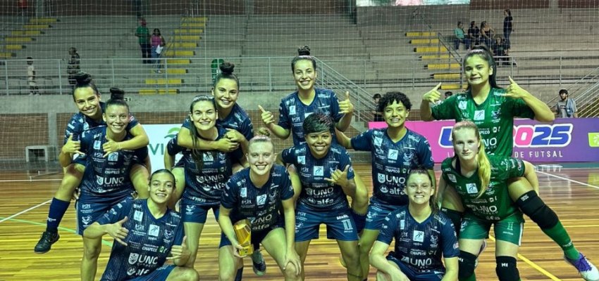 Prefeitura de Chapec&oacute;/Female Futsal/Unochapec&oacute; busca a virada e vence o Malgi 
