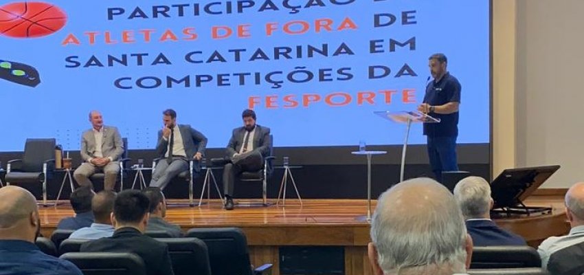 Chapec&oacute; esteve representada em audi&ecirc;ncia da Alesc sobre atletas �estrangeiros� 
