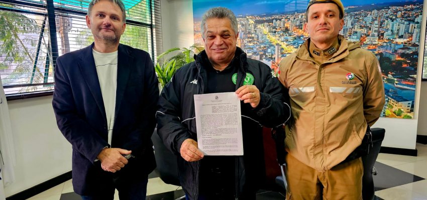 Prefeitura de Chapec&oacute; assina conv&ecirc;nio com a Pol&iacute;cia Militar