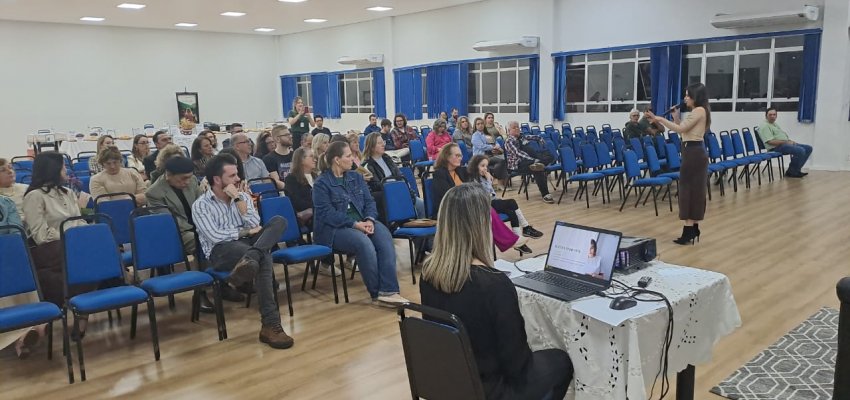 Evento comemorou Dia do Escritor Chapecoense