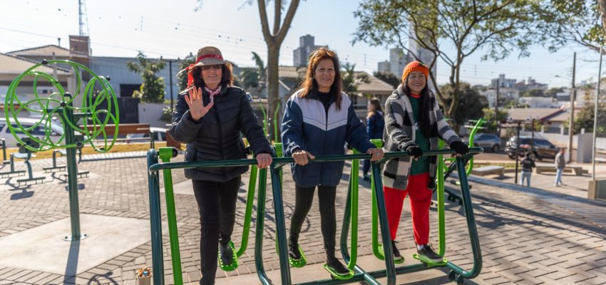 Inaugurada revitaliza&ccedil;&atilde;o de pra&ccedil;a no bairro S&atilde;o Crist&oacute;v&atilde;o