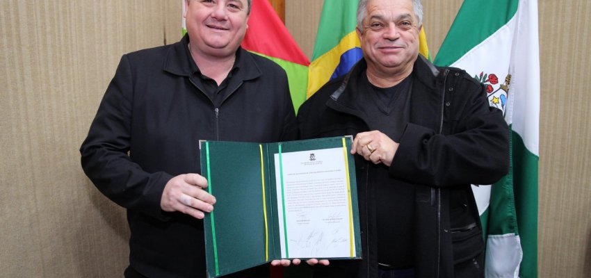 Valmor Junior Scolari assume temporariamente a Prefeitura de Chapecó 