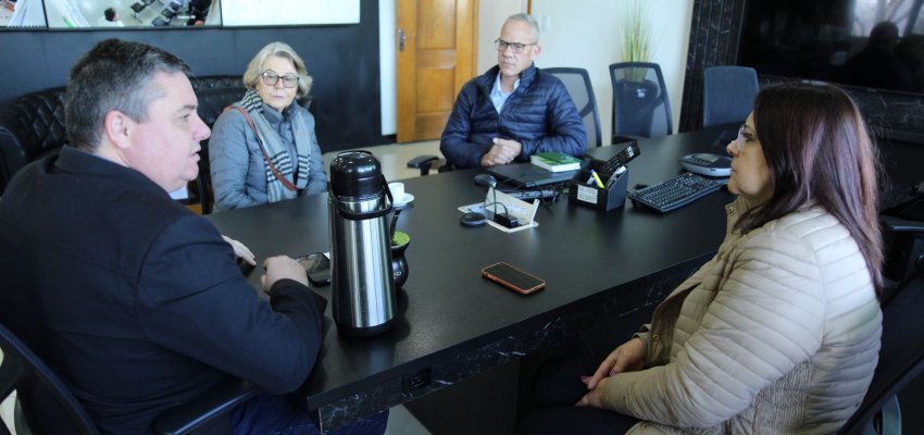 Alice Kuerten visita Unidade de Acolhimento de Chapec&oacute;