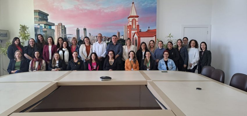 Conselheiras dos Direitos da Mulher tomam posse em Chapec&oacute; 