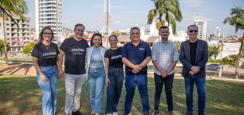 Prefeito e primeira dama de Criciúma visitam obras e projetos de Chapecó