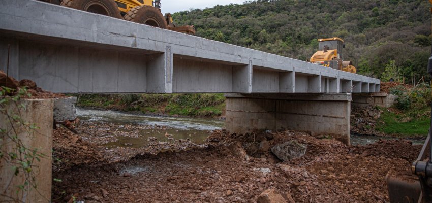 Ponte sobre o Rio Chalana já está liberada