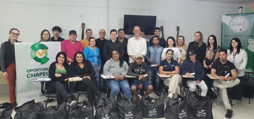 Curso de Corte Masculino e Design de Barba é finalizado 