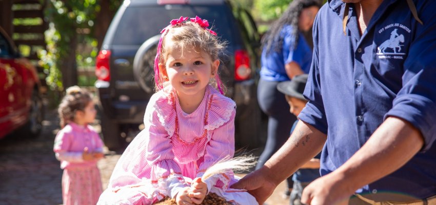Semana Farroupilha é comemorada pelo CEIM Leãozinho com imersão na Tradição Gaúcha