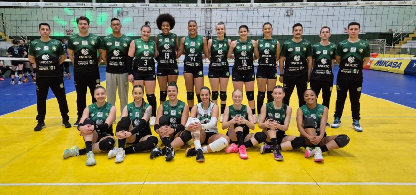 Prefeitura de Chapecó/ACV vence novamente e sobe na tabela do Catarinense de Voleibol
