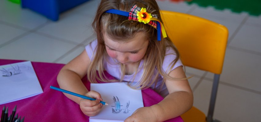 Crianças do CEIM  Maria Helena Alves Chagas ensinam sobre cuidados com o corpo 